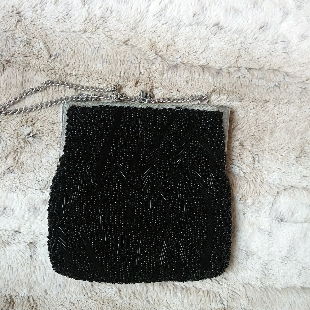 ❤️😘💞😍Black Beaded Clutch😍😍 - Picture 2 of 6